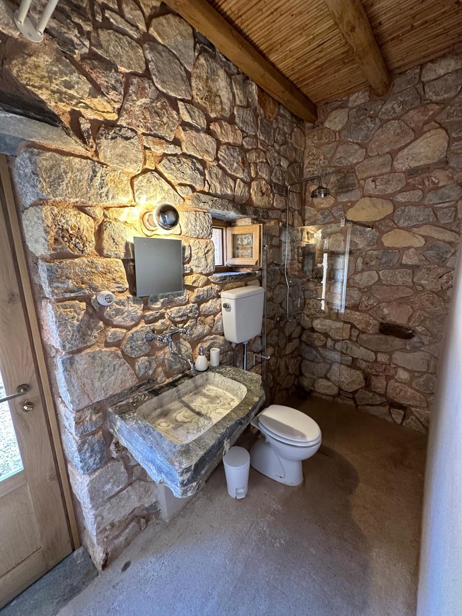 Phisis Nature Retreat 도노우사 외부 사진